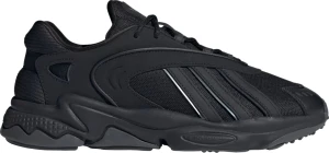 Кроссовки Adidas OZTRAL черные ID9791