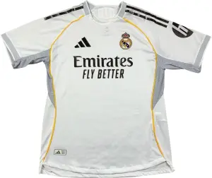 Футболка Реал Мадрид (Real Madrid) 2025-2026 домашня біло-чорно-жовта F0261