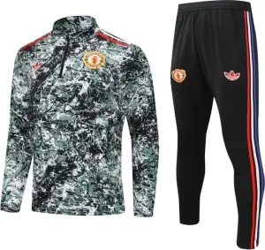 Спортивний костюм Манчестер Юнайтед (Manchester United) 2024-2025 зелено-чорно-біло-червоний F0445
