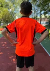 Футбольна форма дитяча збірної Нідерландів 2026 Чемпіонат світу домашня оранжево-чорна F0537