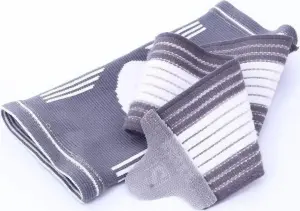 Фіксатор зап'ястя LiveUp WRIST SUPPORT сіро-білий S/M LS5672-SM
