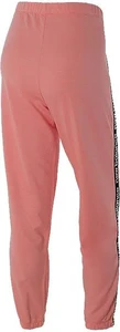 Спортивні штани жіночі New Balance Relentless Jogger рожеві WP11185PPR