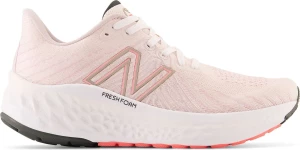 Кросівки бігові жіночі New Balance FF VONGO V5 рожеві WVNGOCP5