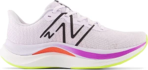 Кросівки бігові жіночі New Balance PROPEL V4 світло-фіолетові WFCPRLG4