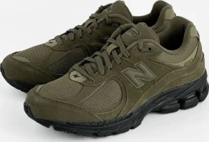 Кросівки New Balance 2002R оливкові M2002RZC