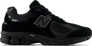 Кроссовки New Balance 2002R черные M2002WB