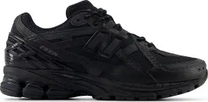 Кроссовки New Balance 1906U черные M1906NJ