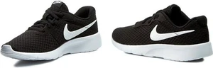 Кроссовки детские Nike Tanjun черные 818381-011