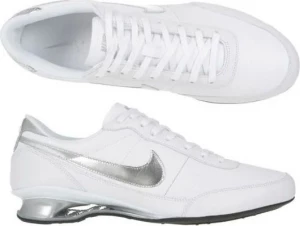 Кроссовки Nike SHOX VITAL белые 325217-104