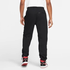 Спортивні штани Nike JORDAN MJ ESS WOVEN PANT чорні DA9834-010