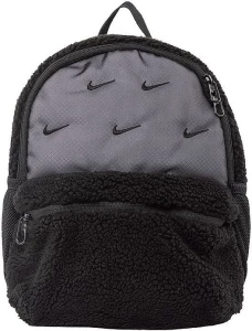 Рюкзак подростковый Nike BRSLA JDI MINI BKPK SHRPA черный DQ5340-010