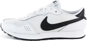 Кросівки дитячі Nike MD VALIANT (GS) біло-чорні CN8558-100