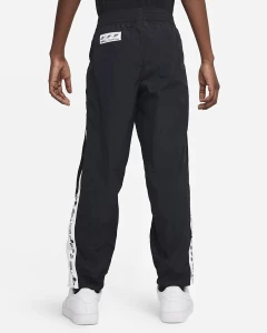 Спортивные штаны подростковые Nike B NK C.O.B. TRAWAY PANT черные DX5521-010