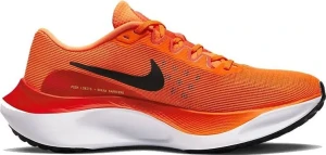 Кросівки бігові Nike ZOOM FLY 5 оранжеві DM8968-800