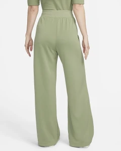 Спортивні штани жіночі Nike HR WIDE PANT зелені FB8490-386