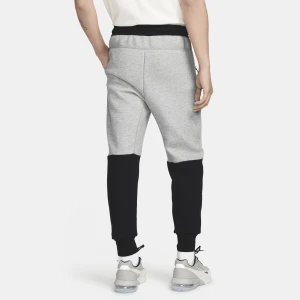 Спортивные штаны Nike JGGR серо-черные FB8002-064