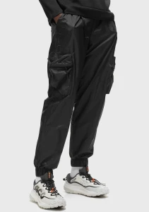Спортивные штаные Nike M NK TCH WVN LND PANT черные FB7911-010