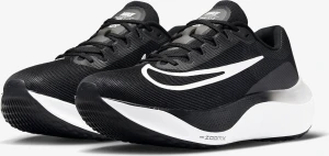 Кросівки бігові Nike ZOOM FLY 5 чорно-білі DM8968-001