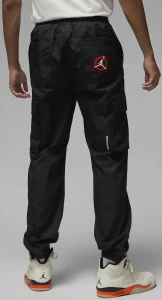 Спортивные штаны Nike JORDAN FLT MVP STMT WOVEN PANT черные DV7580-010