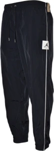 Спортивные штаны Nike JORDAN ESSENTIALS черные DV7622-010