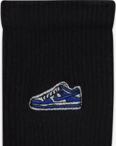 Носки Nike U NK EVERYDAY PLUS CUSH CREW 1 черные FQ0326-010