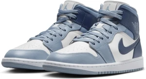 Кросівки жіночі Nike AIR JORDAN 1 MID біло-блакитно-сині BQ6472-140