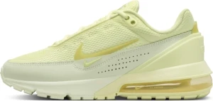 Кроссовки женские Nike AIR MAX PULSE салатовые FD6409-300