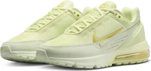Кроссовки женские Nike AIR MAX PULSE салатовые FD6409-300