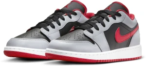 Кроссовки подростковые Nike AIR JORDAN 1 LOW (GS) серо-черно-красные 553560-060