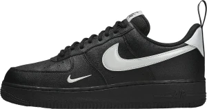 Кроссовки Nike AIR FORCE 1 07 LV8 UT черно-серебряные DX8967-001