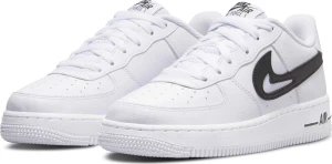 Кроссовки подростковые Nike AIR FORCE 1 (GS) белые DR7889-100