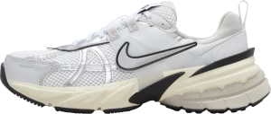 Кроссовки женские Nike V2K RUN белые FD0736-100