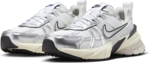 Кроссовки женские Nike V2K RUN белые FD0736-100