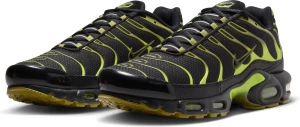 Кроссовки Nike AIR MAX PLUS черно-салатовые DM0032-010