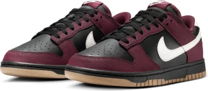 Кросівки жіночі Nike DUNK LOW NEXT NATURE бордово-чорні HM9658-600