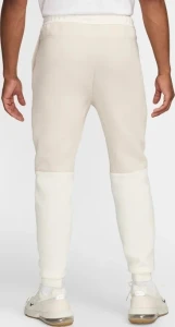 Спортивні штани Nike TECH FLEECE JOGGERS світло-бежеві FB8002-104