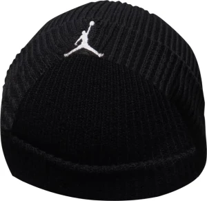 Шапка Nike TERRA BEANIE чорна FZ2055-010