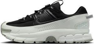 Кроссовки Nike ZOOM VOMERO ROAM WINTERIZED черно-серые FV2295-001