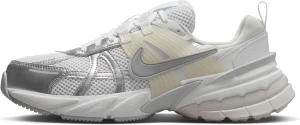 Кросівки жіночі Nike V2K RUN біло-срібні FD0736-104