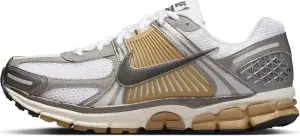 Кроссовки Nike ZOOM VOMERO 5 бело-серебряно-золотые FJ4151-006