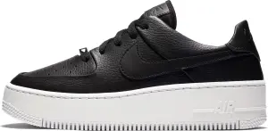 Кросівки жіночі Nike AIR FORCE 1 SAGE LOW чорні AR5339-002