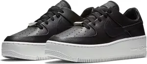 Кросівки жіночі Nike AIR FORCE 1 SAGE LOW чорні AR5339-002