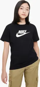 Футболка подростковая Nike SPORTSWEAR черная FD0928-010
