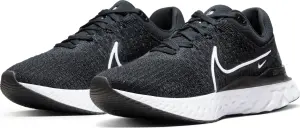 Кроссовки беговые женские Nike REACT INFINITY 3 черно-белые DD3024-001