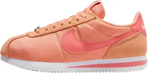 Кросівки жіночі Nike CORTEZ TEXTILE оранжево-коралові DZ2795-800