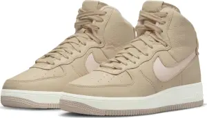 Кроссовки женские Nike AIR FORCE 1 SCULPT светло-коричневые DC3590-103