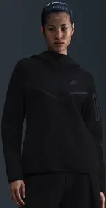 Спортивный костюм женский Nike SPORTSWEAR TECH FLEECE WINDRUNNER черный HV6747-010__HV6779-010