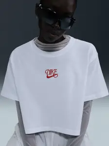 Футболка жіноча Nike SPORTSWEAR біла HF9500-100