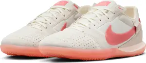 Футзалки (бампи) Nike STREETGATO кремово-коралові DC8466-104