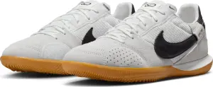 Футзалки (бампи) Nike STREETGATO біло-чорні HV5759-100